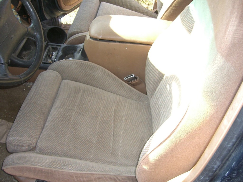 Picture of: Ford Explorer Tan Cloth Front Drivers Power Seat