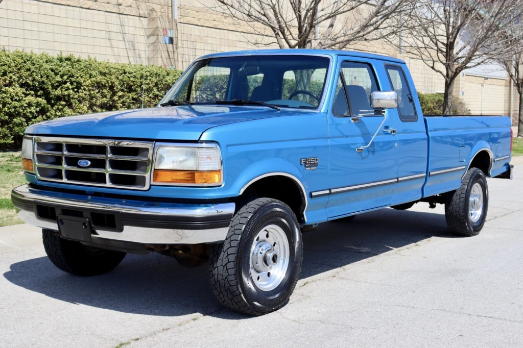 Picture of: Ford F- HD SuperCab XLT Power Stroke x -Speed for sale