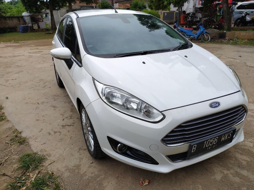 Picture of: Ford Fiesta S  Manual limited edition, Mobil & Motor, Mobil