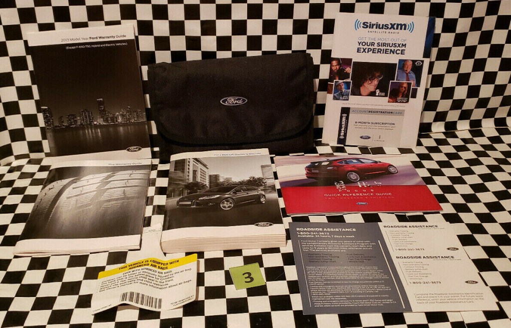 Picture of: Ford FOCUS Owners Manual w/ all Documents, Booklets –  pc Set