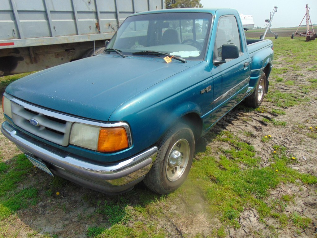 Picture of: Ford Ranger XLT Other Equipment Vehicles for Sale  Tractor Zoom