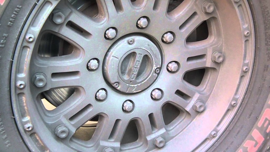 Picture of: Ford x truck Auto vs Manual locking hubs Which Direction Clockwise
