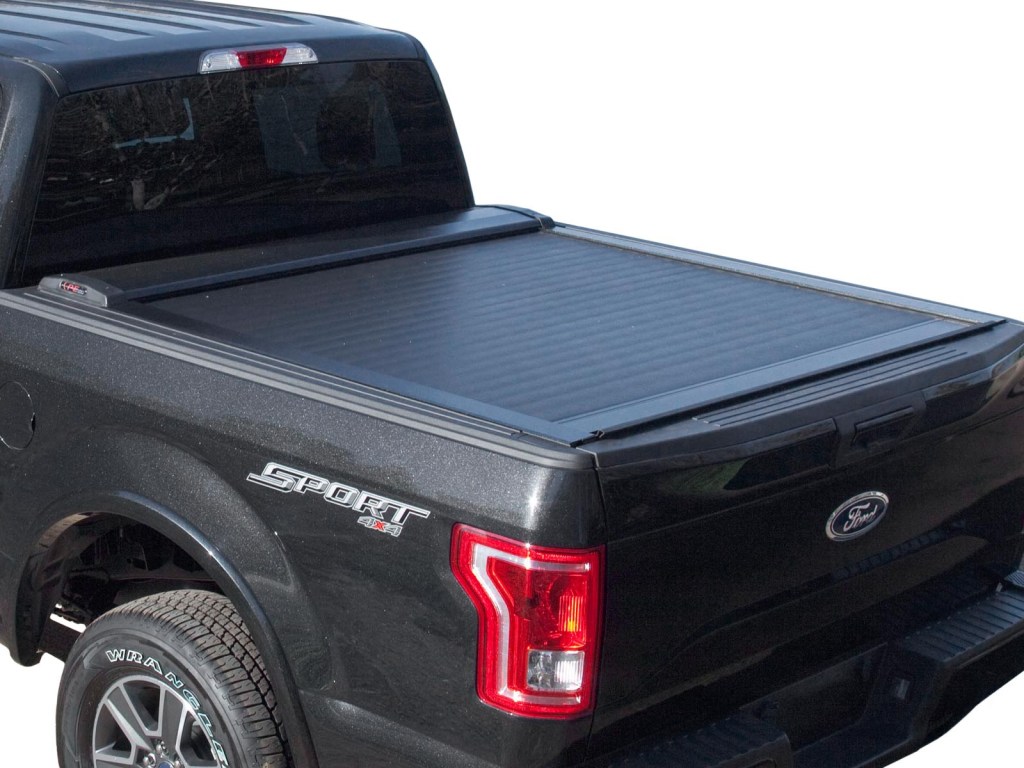 Picture of: Pace Edwards Hard Manual Retractable Black SWFAA Tonneau Cover