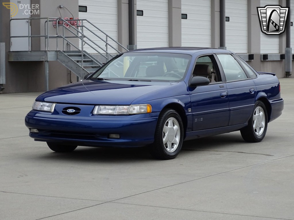 Picture of: Classic  Ford Taurus SHO For Sale