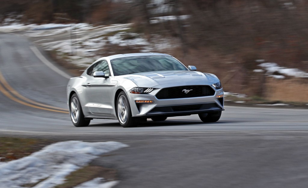 Picture of: Ford Mustang